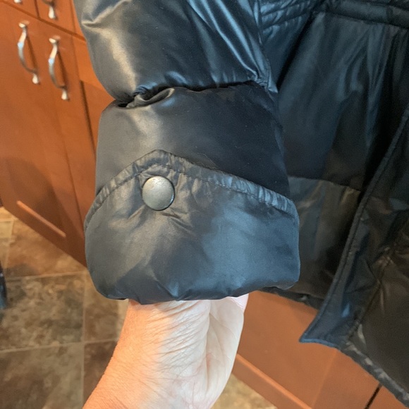 SALE!! Vintage Down Alternative Parka multiple pockets. - Picture 7 of 16